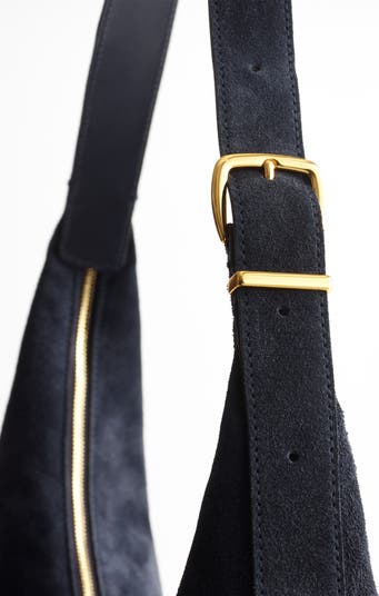 The Essential Curve Shoulder Bag