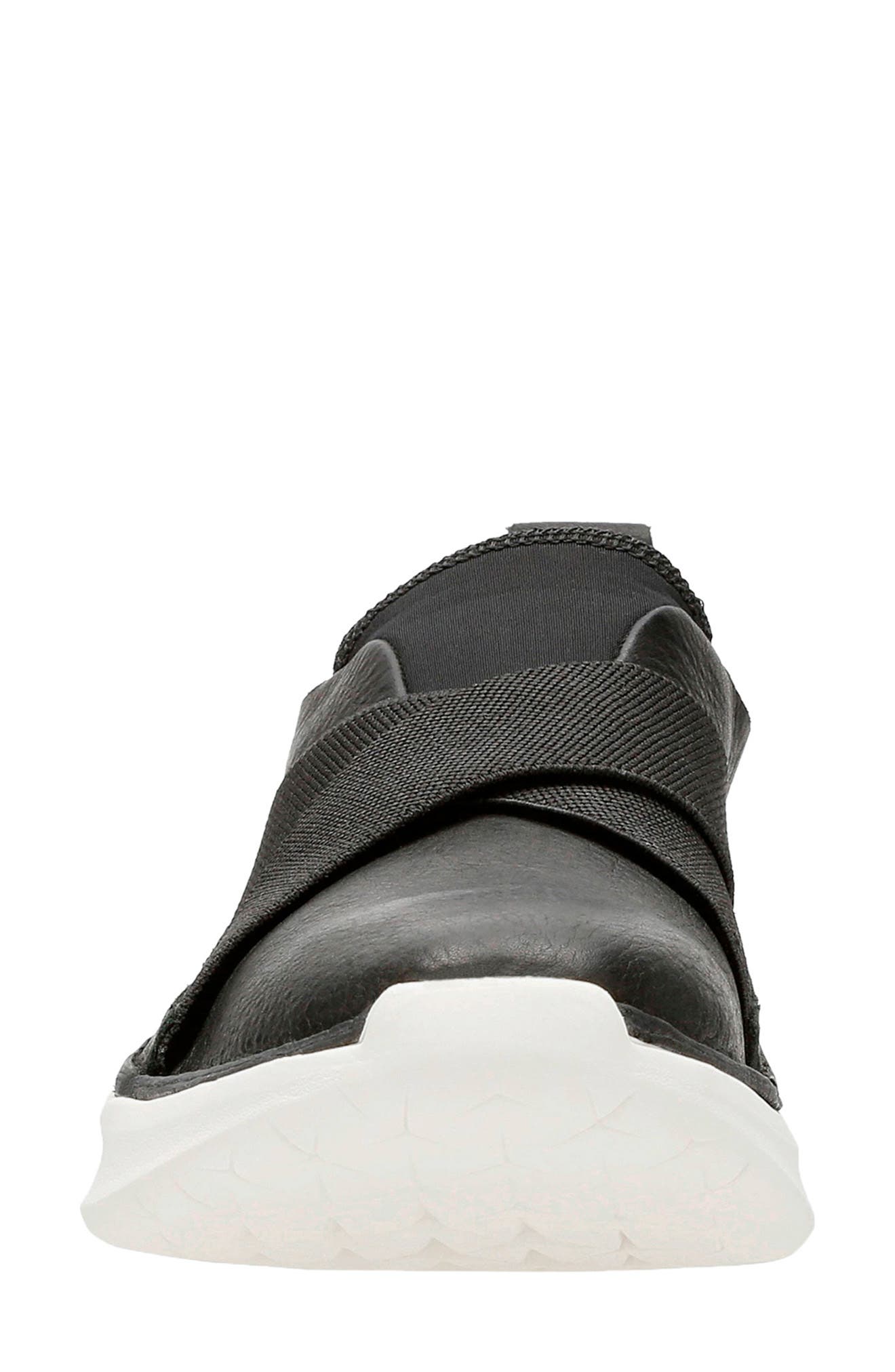 Clarks<sup>®</sup> PrivolutionEx Slip-On Sneaker, Alternate, color, 