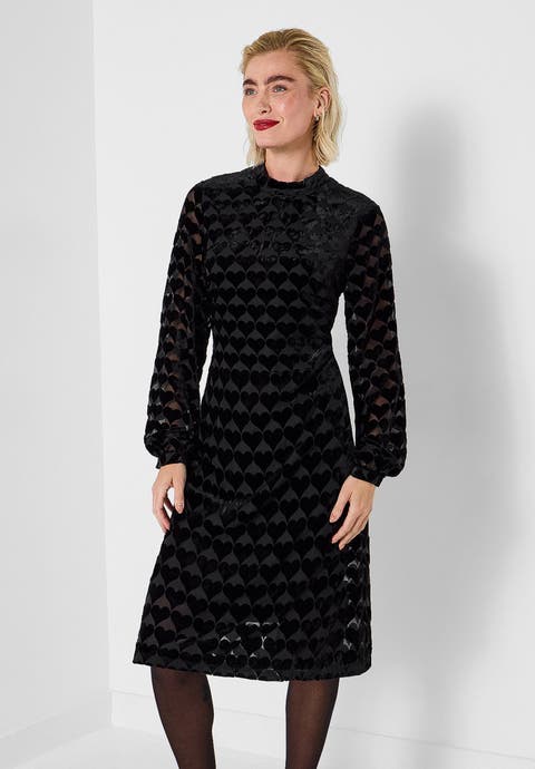 Burnout Velvet Shift Dress (plus)