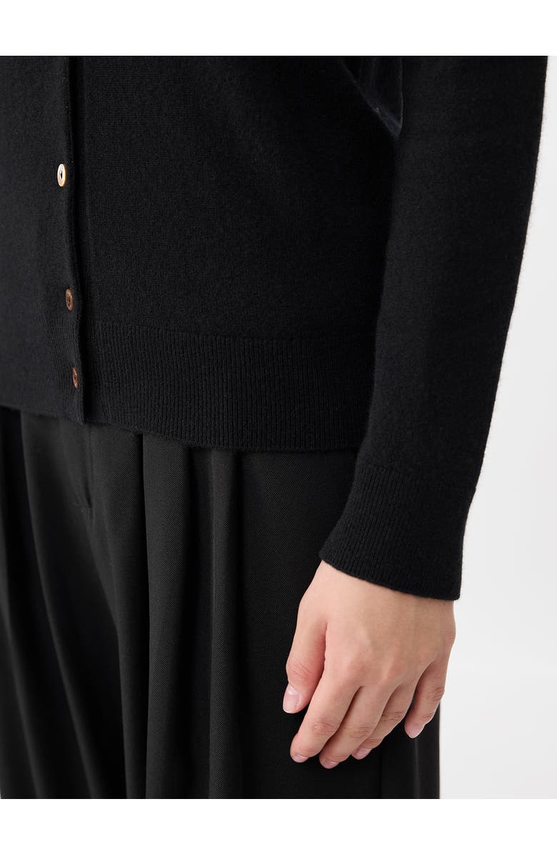 Gobi Cashmere Timeless Cashmere Crewneck Cardigan, Alternate, color, Black