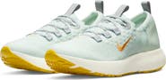 Nike Escape Run Flyknit Running Shoe
