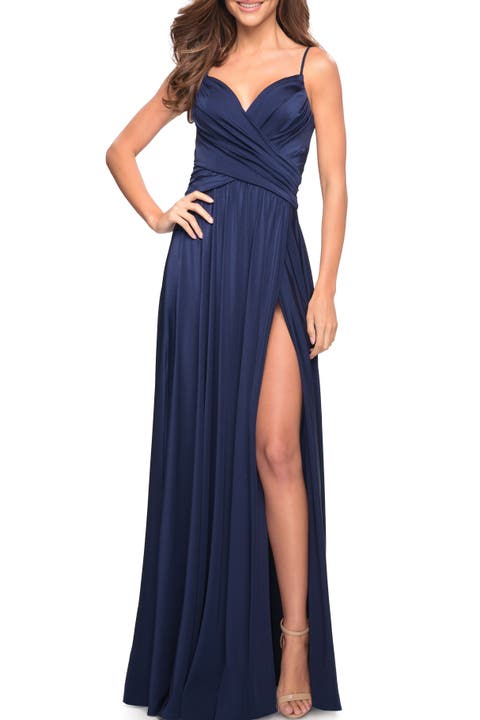 Elegant Criss-Cross Ruched Bodice Jersey Dress