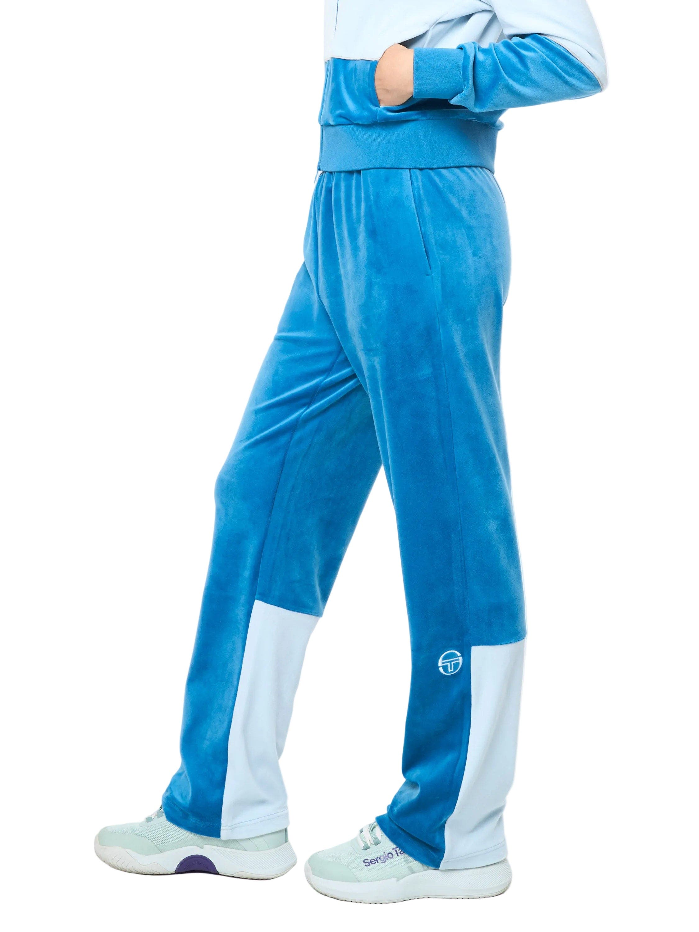 BABY BLUE