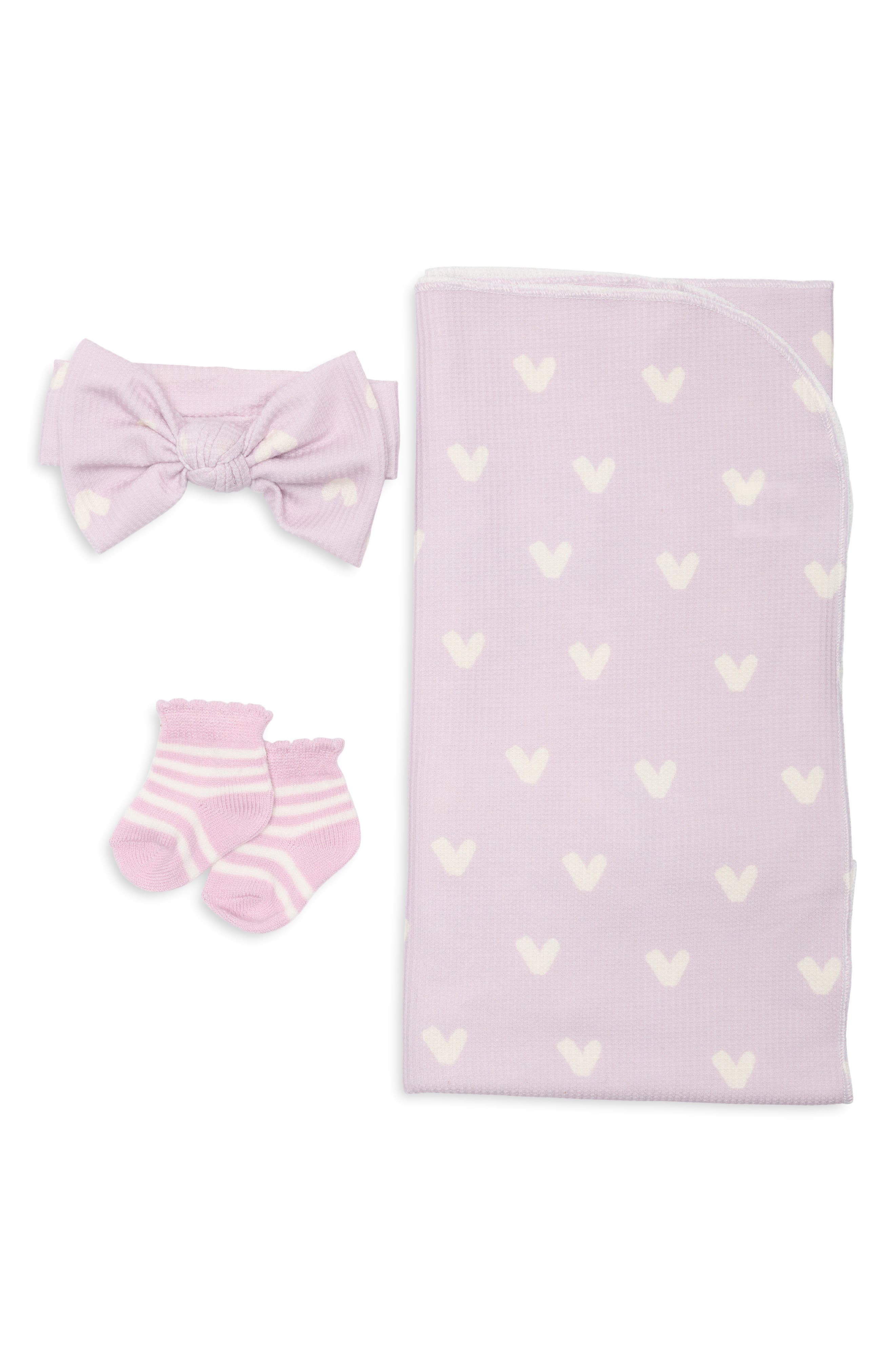 Toby Heart Print Rib Blanket, Bow & Socks Set