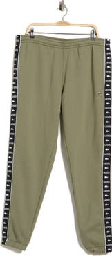 Lacoste Logo Tapered Leg Sweatpants