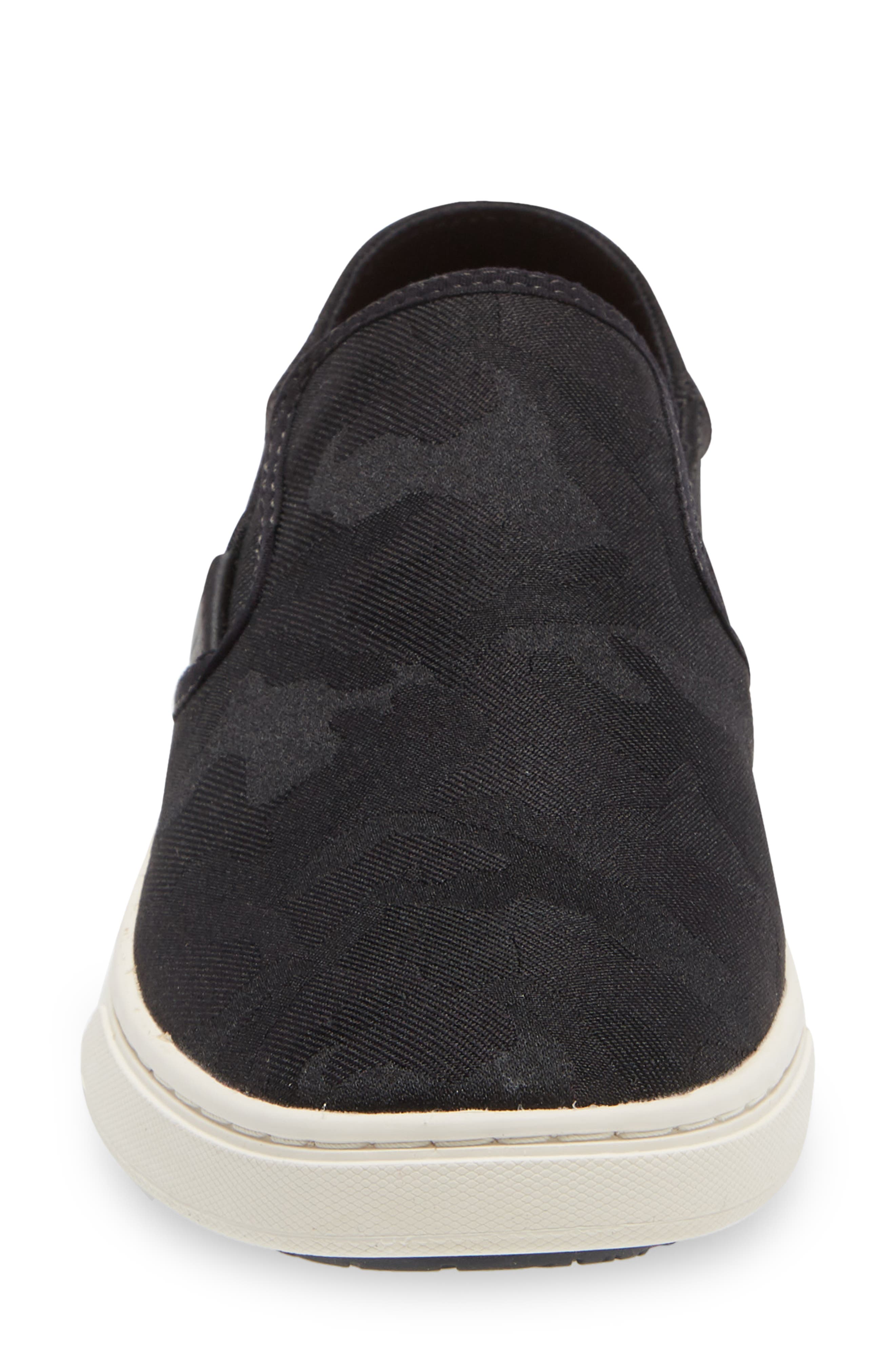 OluKai Pehuea Pa'i Convertible Sneaker, Alternate, color, 