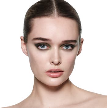 Eye Wardrobe Eyeshadow Palette