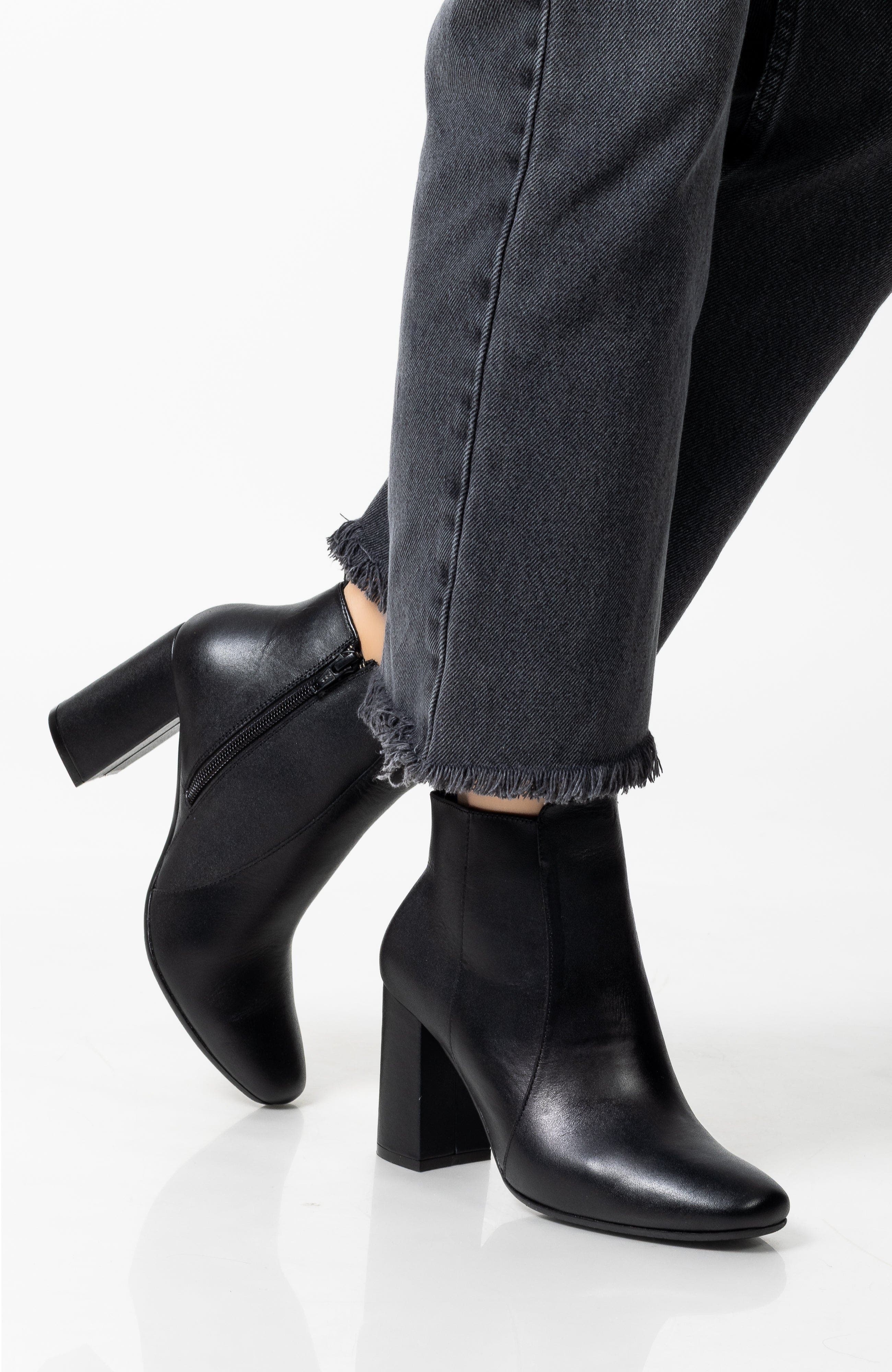 Samantha Block Heel Side Up Bootie, Alternate, color, Black