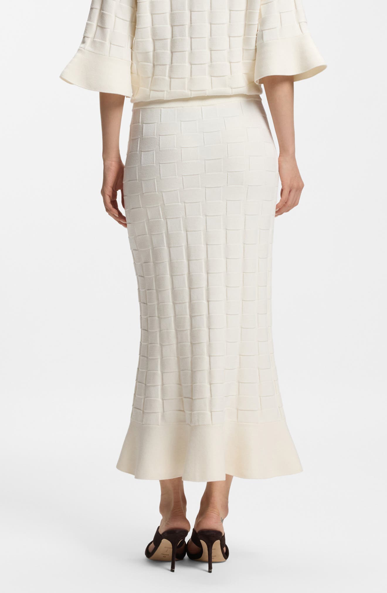 Foppy Textured Skirt - image 2