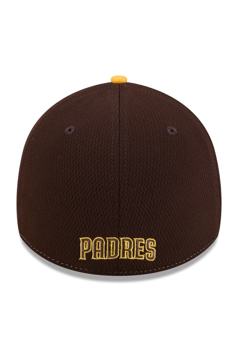 Men's New Era Brown/Gold San Diego Padres 2025 MLB Clubhouse 39THIRTY Flex Hat, Alternate, color, Brown