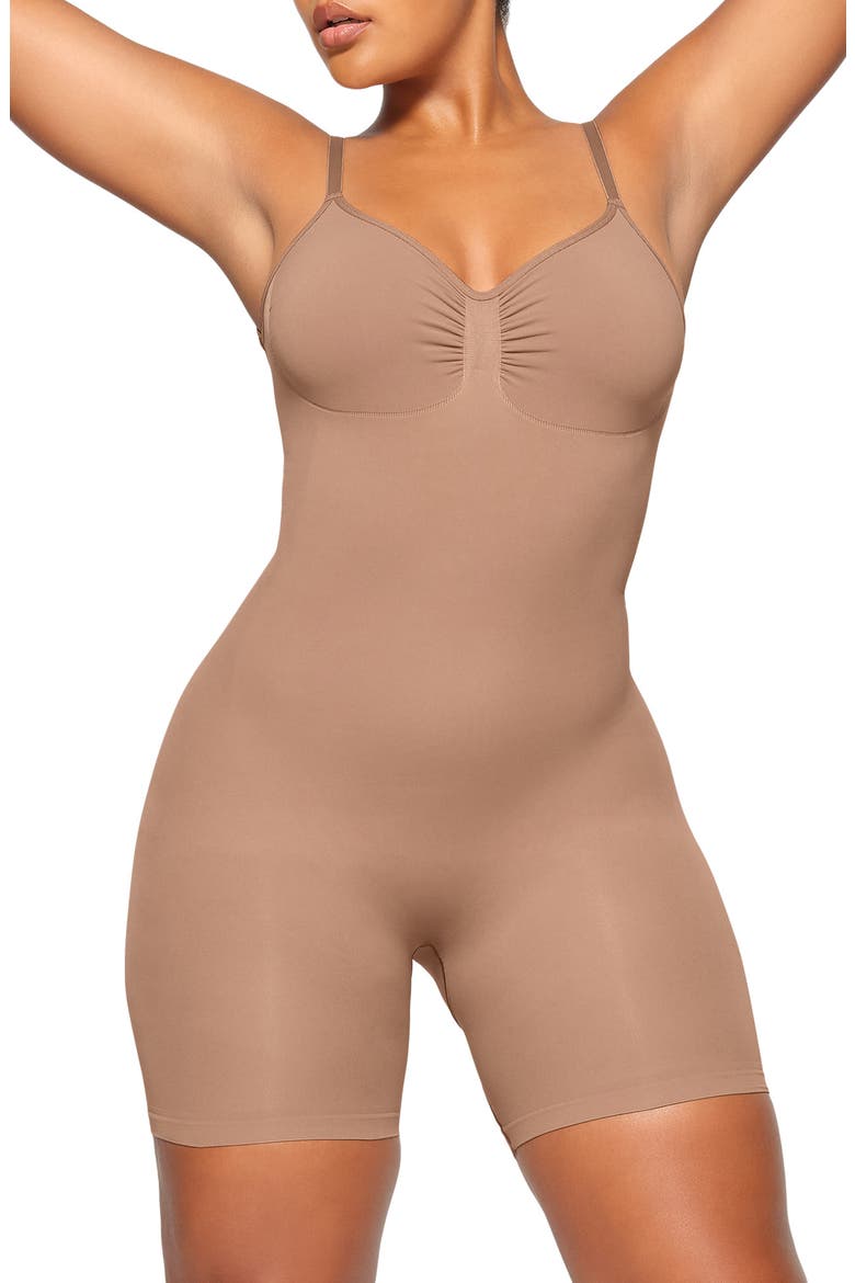 Seamless Sculpt Low Back Mid Thigh Bodysuit, Main, color, SIENNA