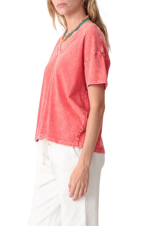 Electric & Rose Chase V-neck T-shirt In Red