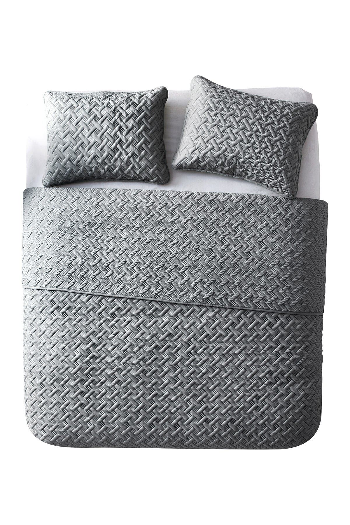 VCNY HOME Nina Embossed Basketweave Quilt Set - Twin