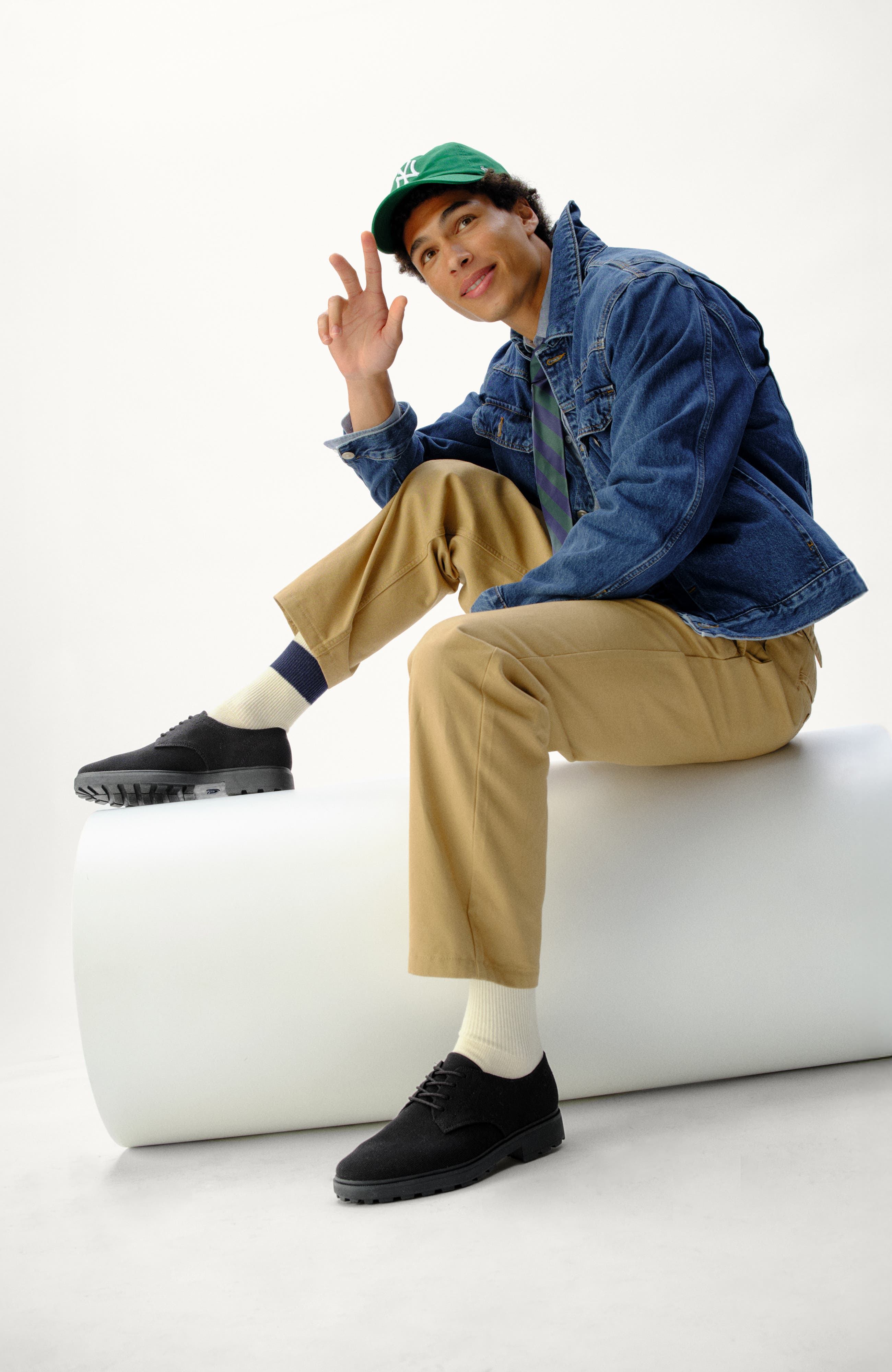 Rothy
s The Lug Oxford, Alternate, color, Black