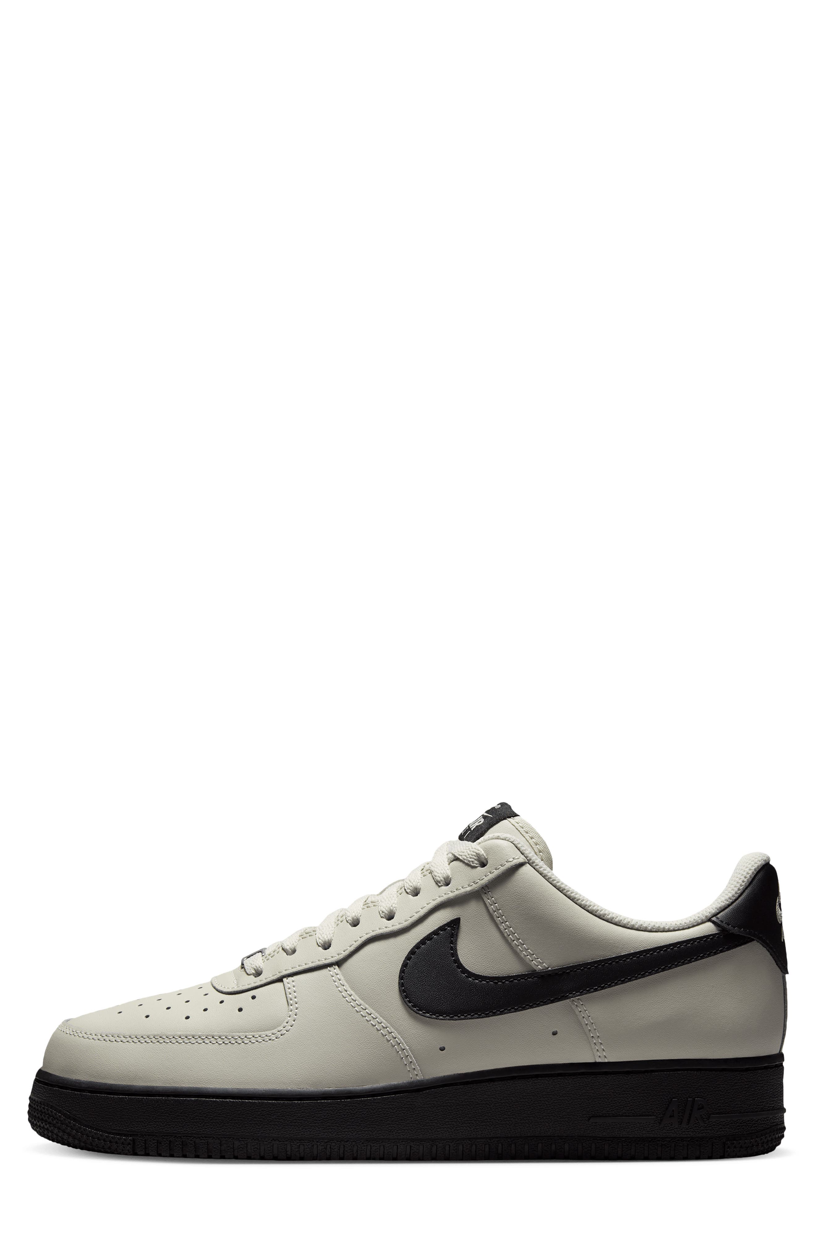 Air Force 1 '07 Basketball Sneaker, Alternate, color, BONE/ BLACK