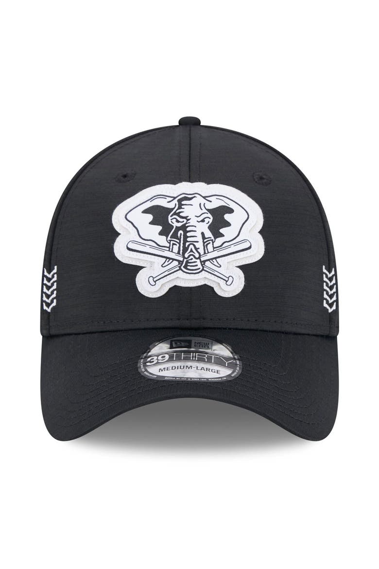 Men's New Era  Black Oakland Athletics 2024 Clubhouse 39THIRTY Flex Fit Hat, Alternate, color, Black
