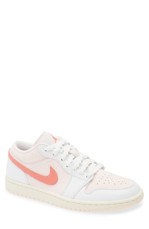 Air Jordan 1 Low SE Basketball Sneaker (Women)