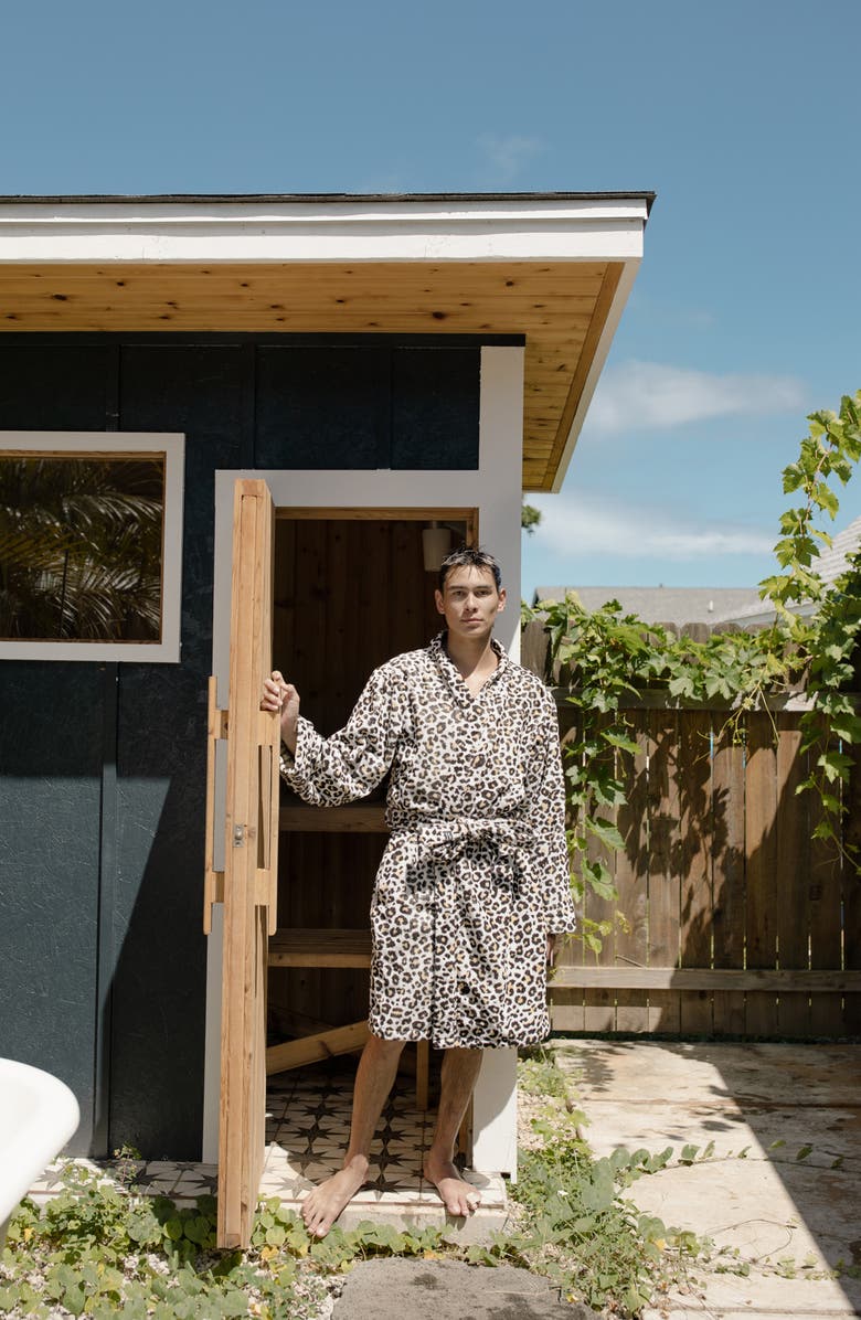 Slowtide Lakers Cheetah Print Robe, Alternate, color, Natural