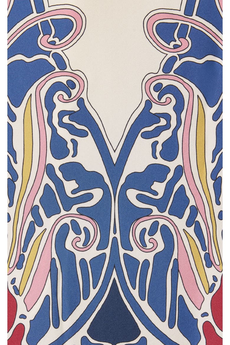 The Kaftan Placée, Alternate, color, Lemuria Placée Blue