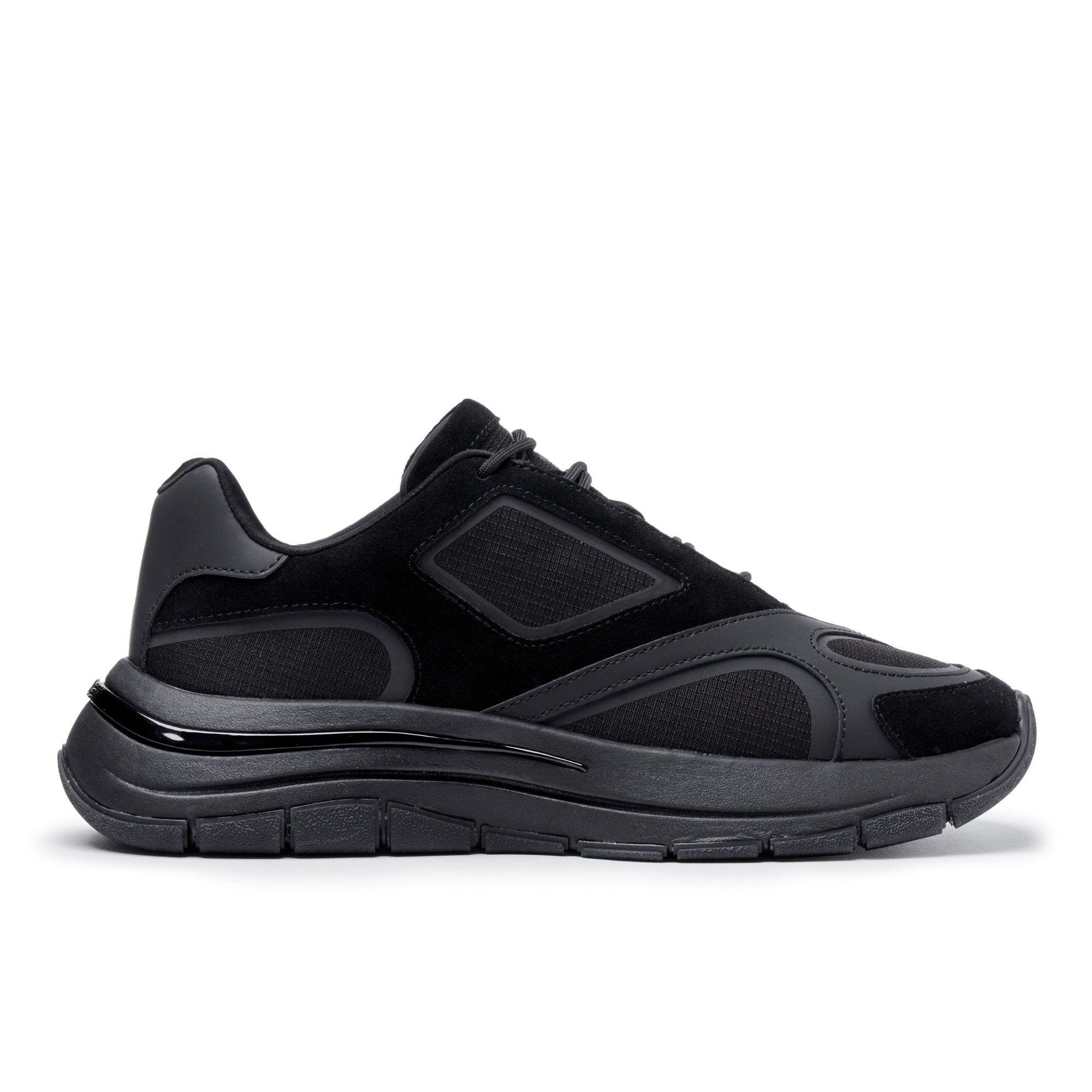 MALLET Sculpted Runner Low-Top Trainer, Main, color, Black