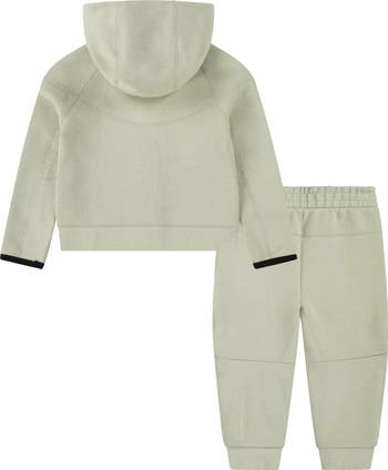 New Kids Olive outlet and Navy 3/4T Nike Tech Hoodie and Joggers