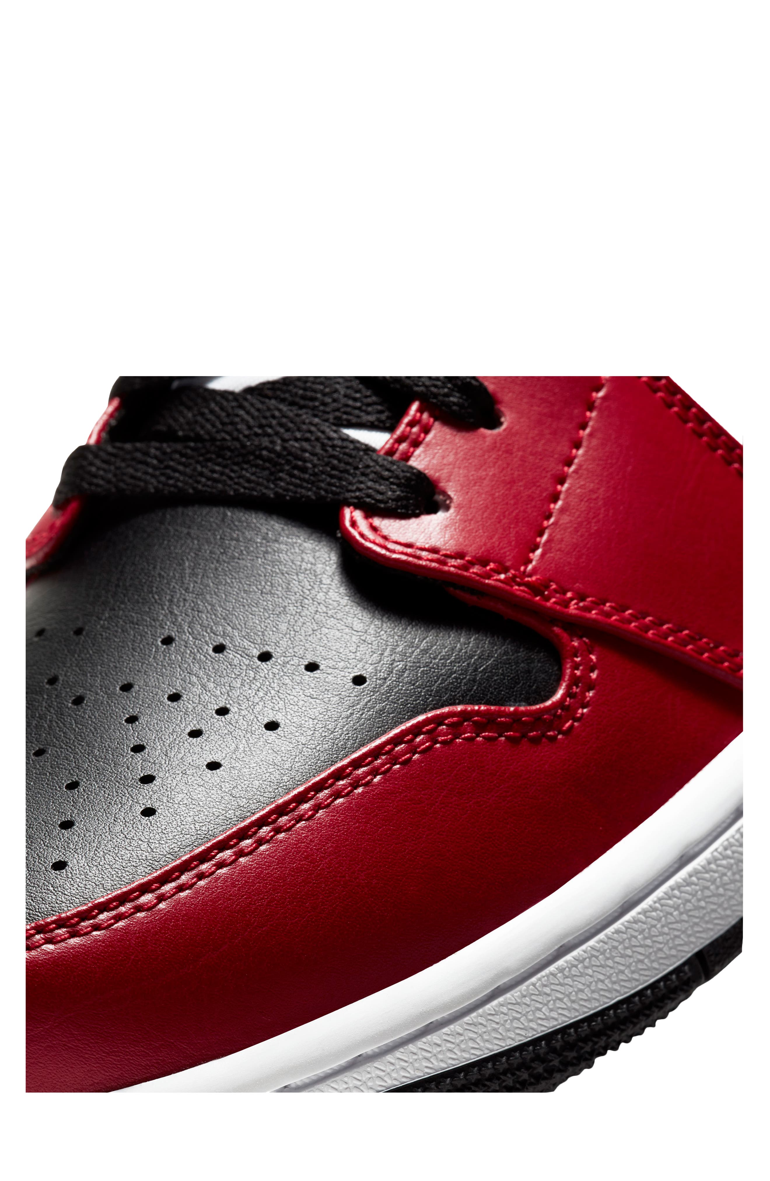 Air Jordan 1 Mid Basketball Sneaker, Alternate, color, 069 BLACK/BLACK