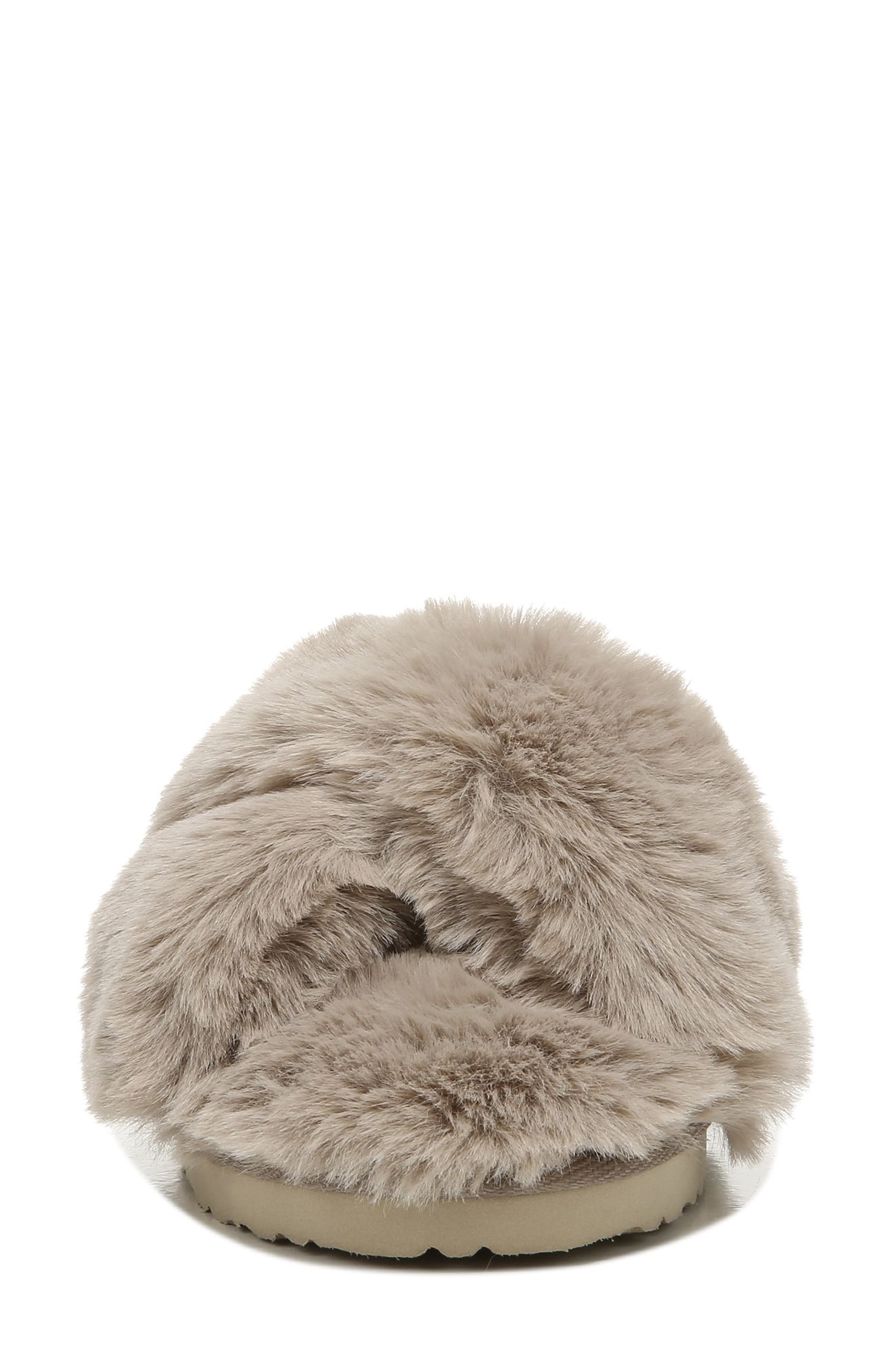Jeane Slipper, Alternate, color, CEDARWOOD