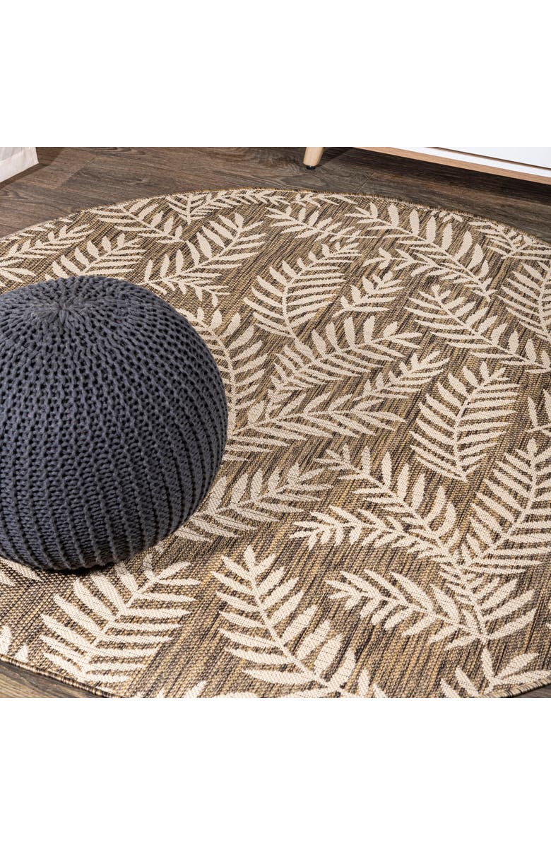 JONATHAN Y Nevis Palm Frond Indoor/Outdoor Round Area Rug, Main, color, Brown/Beige