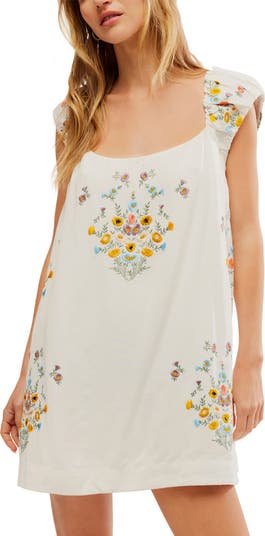 Free People In Bloom Ivory Floral deals Embroidered Cropped Tank Medium NWT