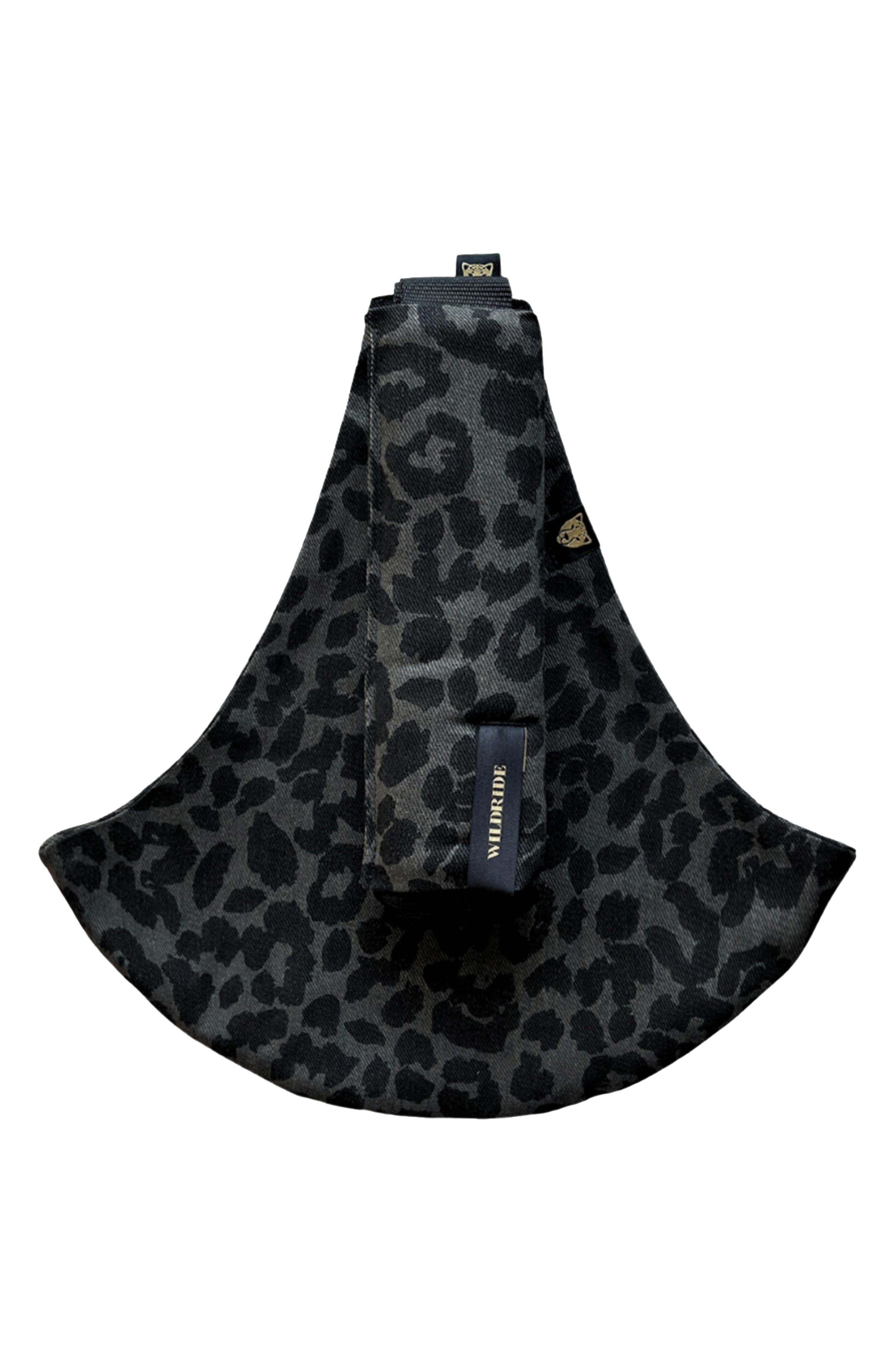 WILDRIDE Toddler Carrier in Grey/Black Leopard Pattern 