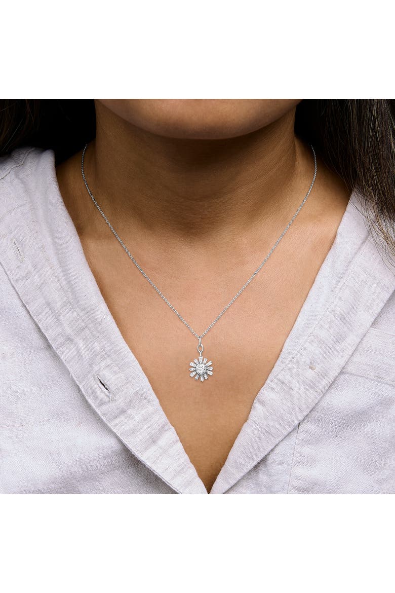 Sterling Silver 3/8 Cttw Diamond Starburst Medallion Pendant Necklace, Alternate, color, Silver