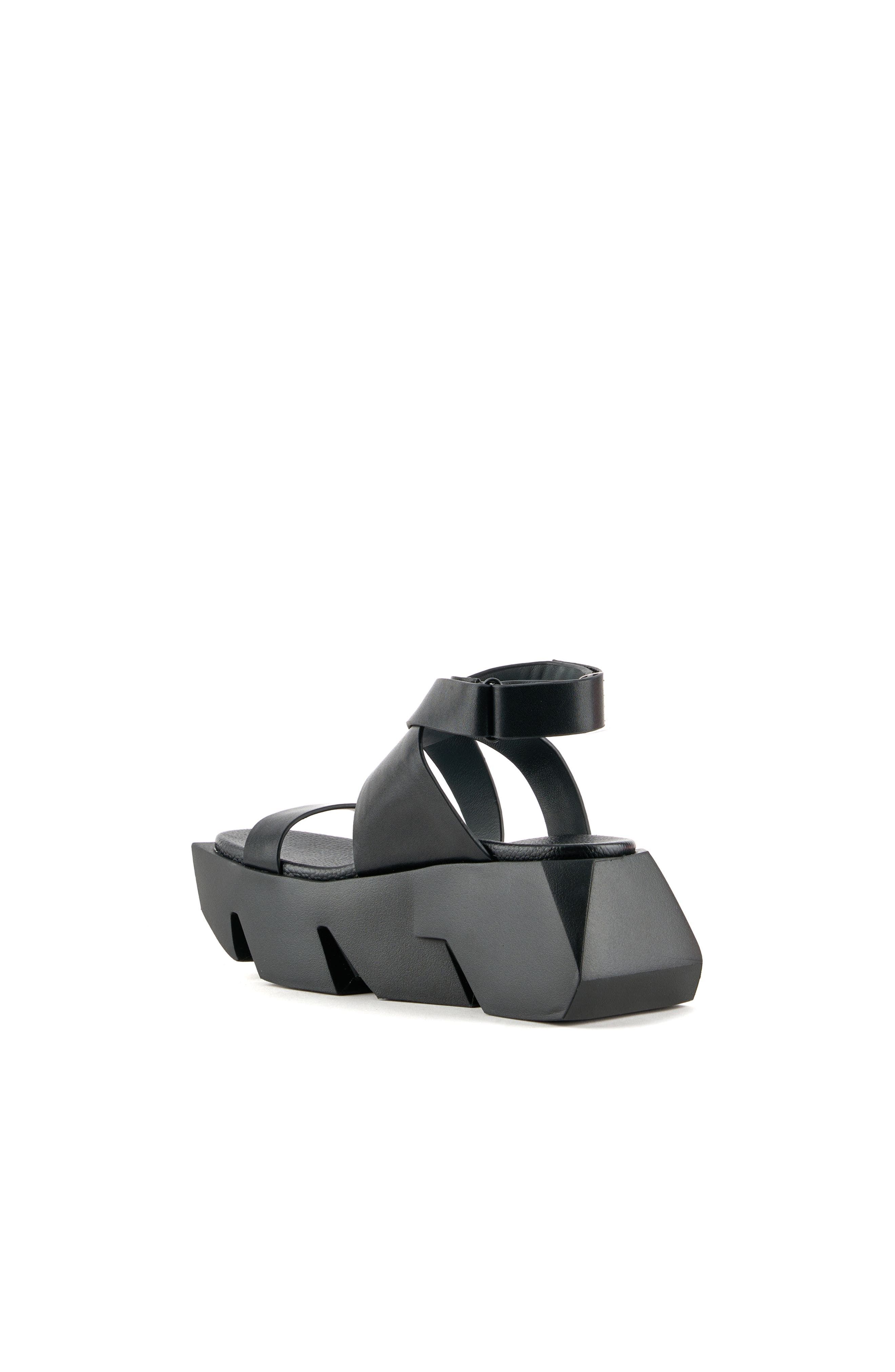 United Nude Bull Way Sandals, Alternate, color, Black