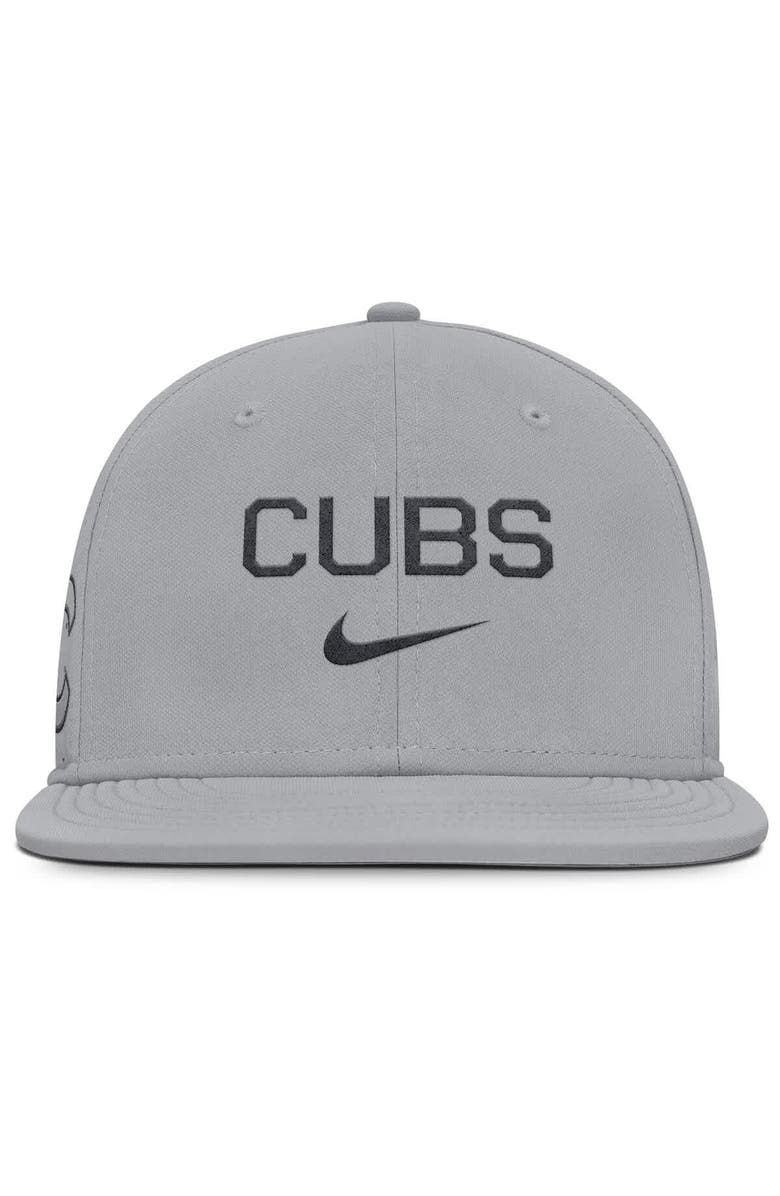 Nike Men's Nike Gray Chicago Cubs True Performance Fitted Hat, Alternate, color, 