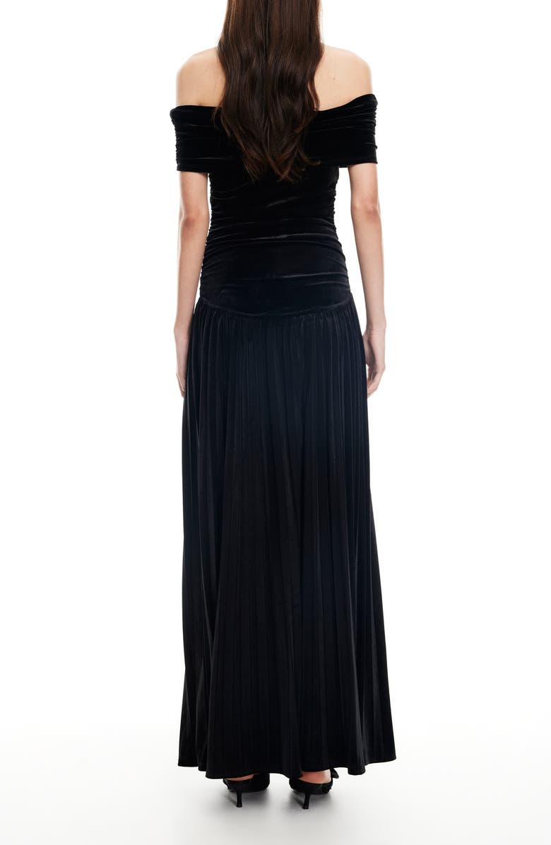 LIONESS Field of Dreams Off the Shoulder Velvet Maxi Dress, Alternate, color, Noir