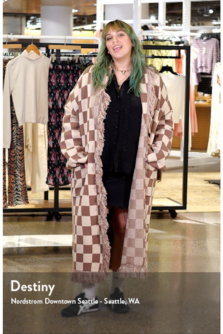 Fringe Blanket Cardigan video