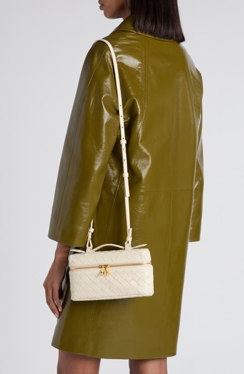 Bottega Veneta Bang Bang Intrecciato Suede Vanity Case, Alternate, color, Ecru-Gold