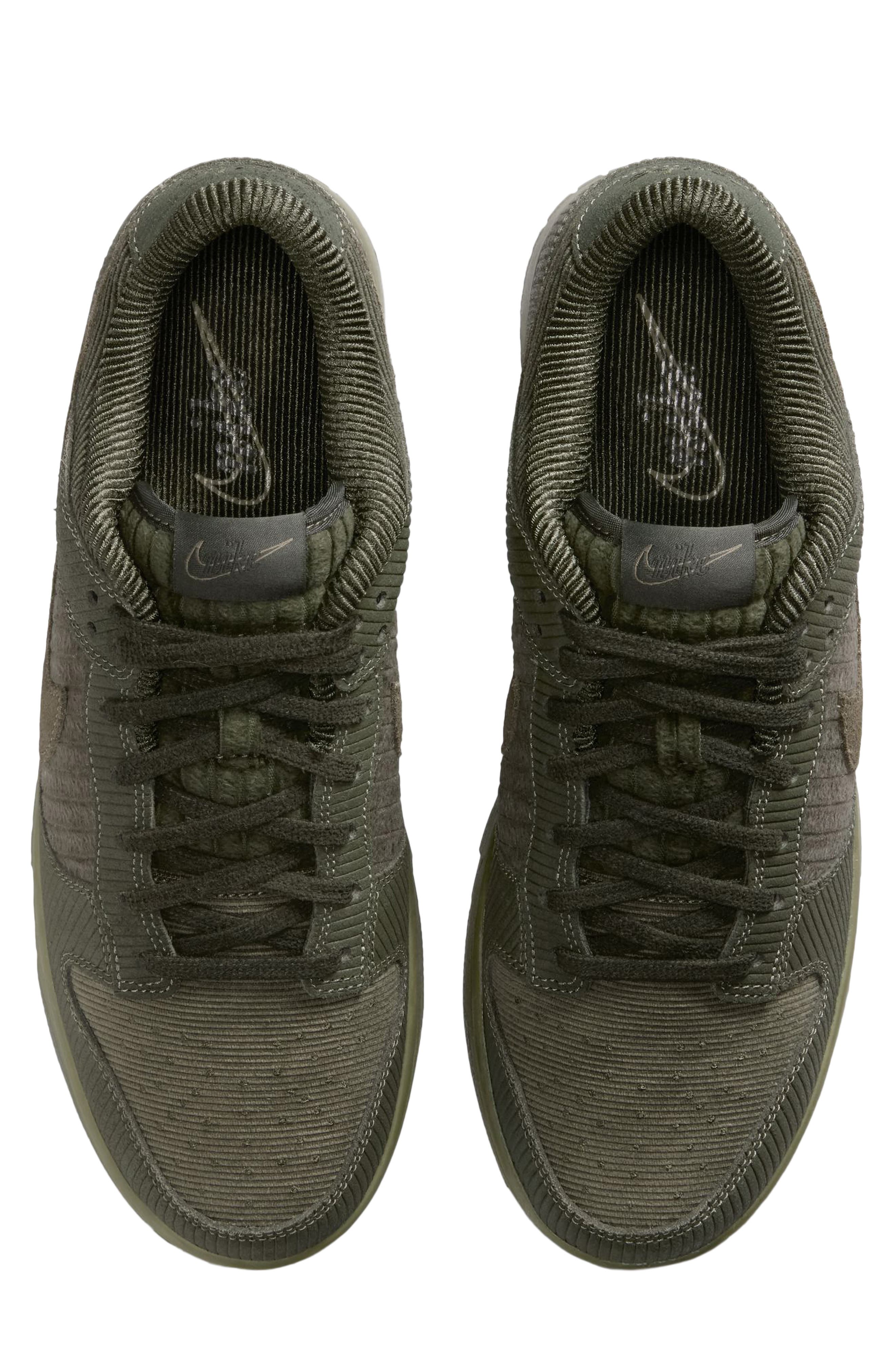Dunk Low Basketball Sneaker, Alternate, color, CARGO KHAKI/ MEDIUM OLIVE