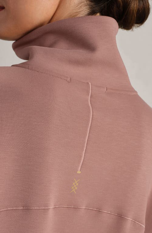 Rhone Dreamglow Half Zip In Pink