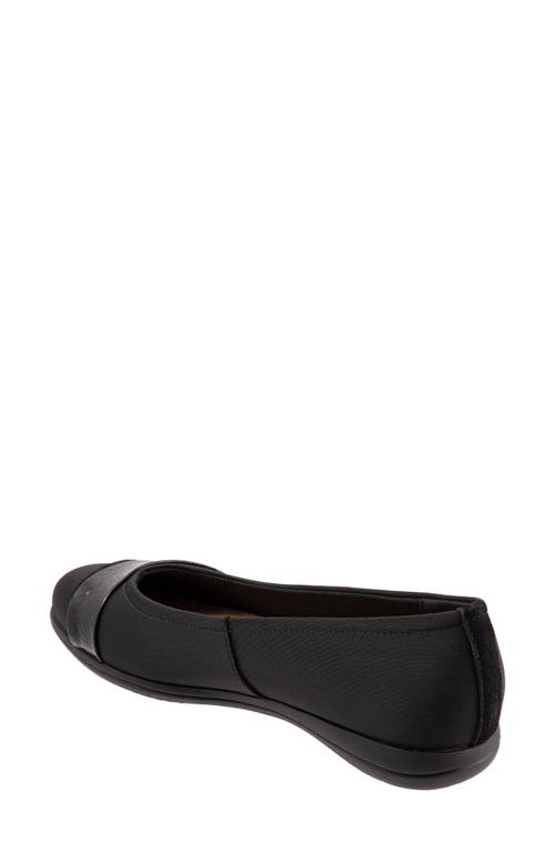 Trotters Danni Flat In Black