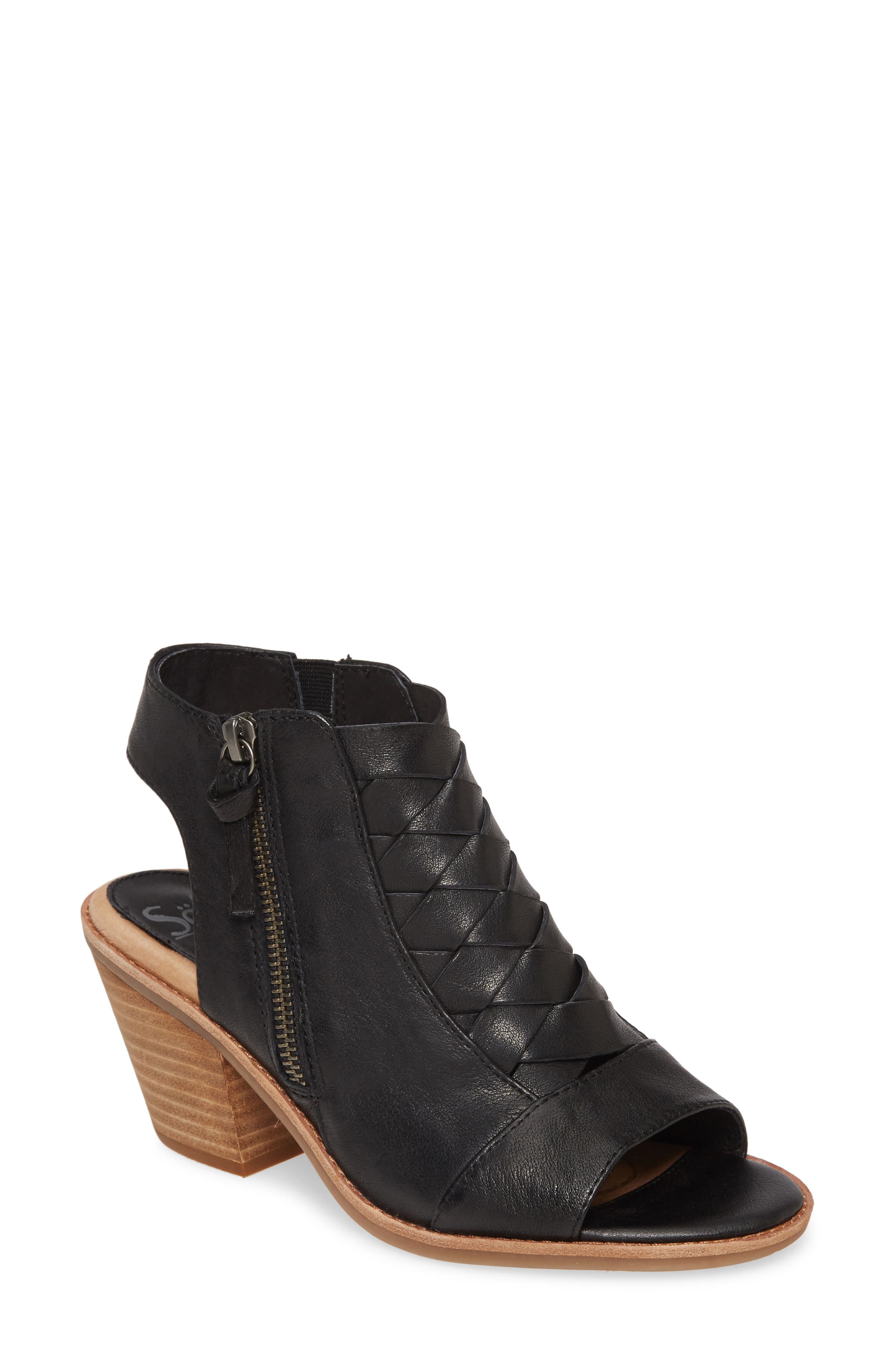 Söfft Mckenna Sandal, Main, color, 