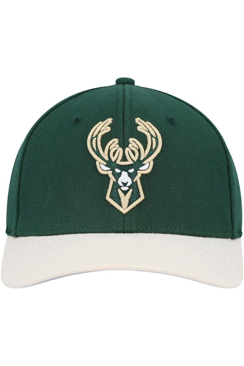 Men's Mitchell & Ness Hunter Green/Tan Milwaukee Bucks MVP Team Two-Tone 2.0 Stretch-Snapback Hat, Alternate, color, Hunter Green
