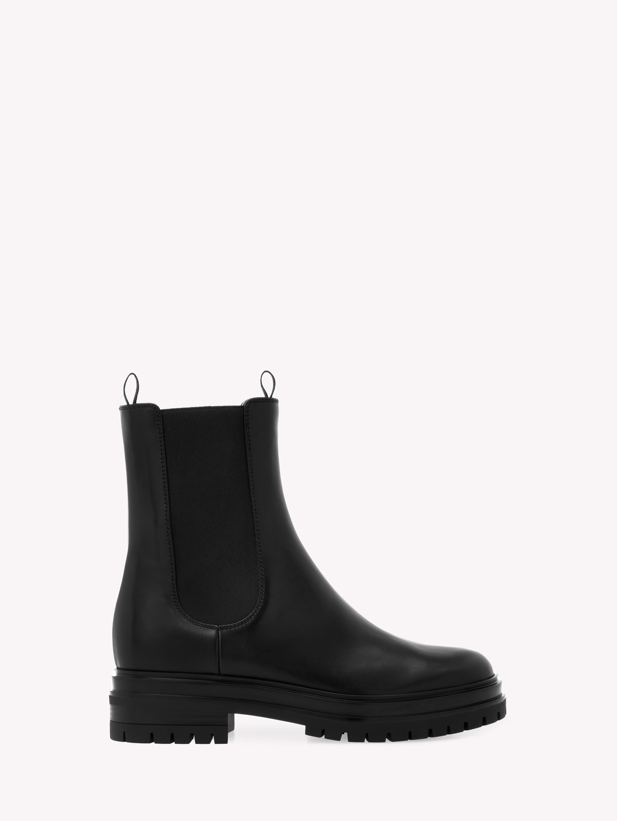 Chester Boots