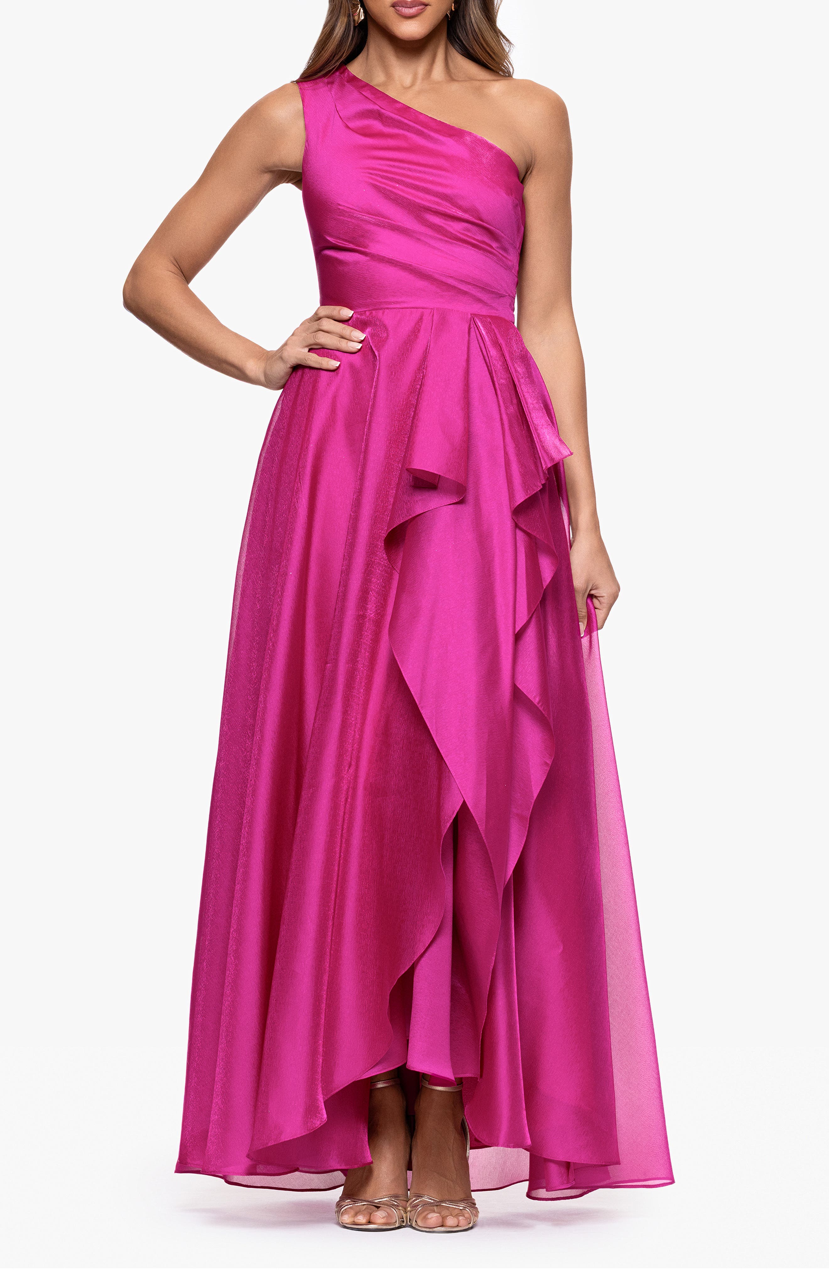 MAGENTA