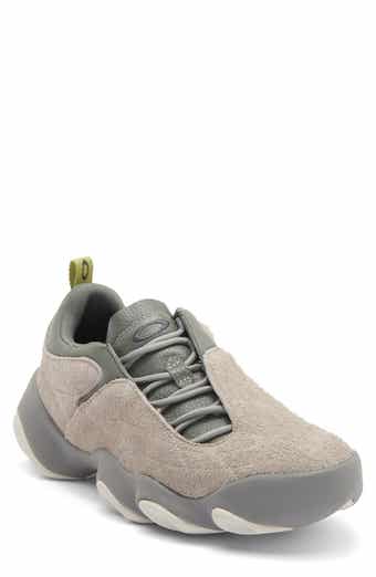 Flesh Wrap Sneaker