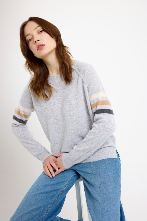 Brodie Pure Cashmere Annie Crew Neck 100% Cashmere Sweater In Gray