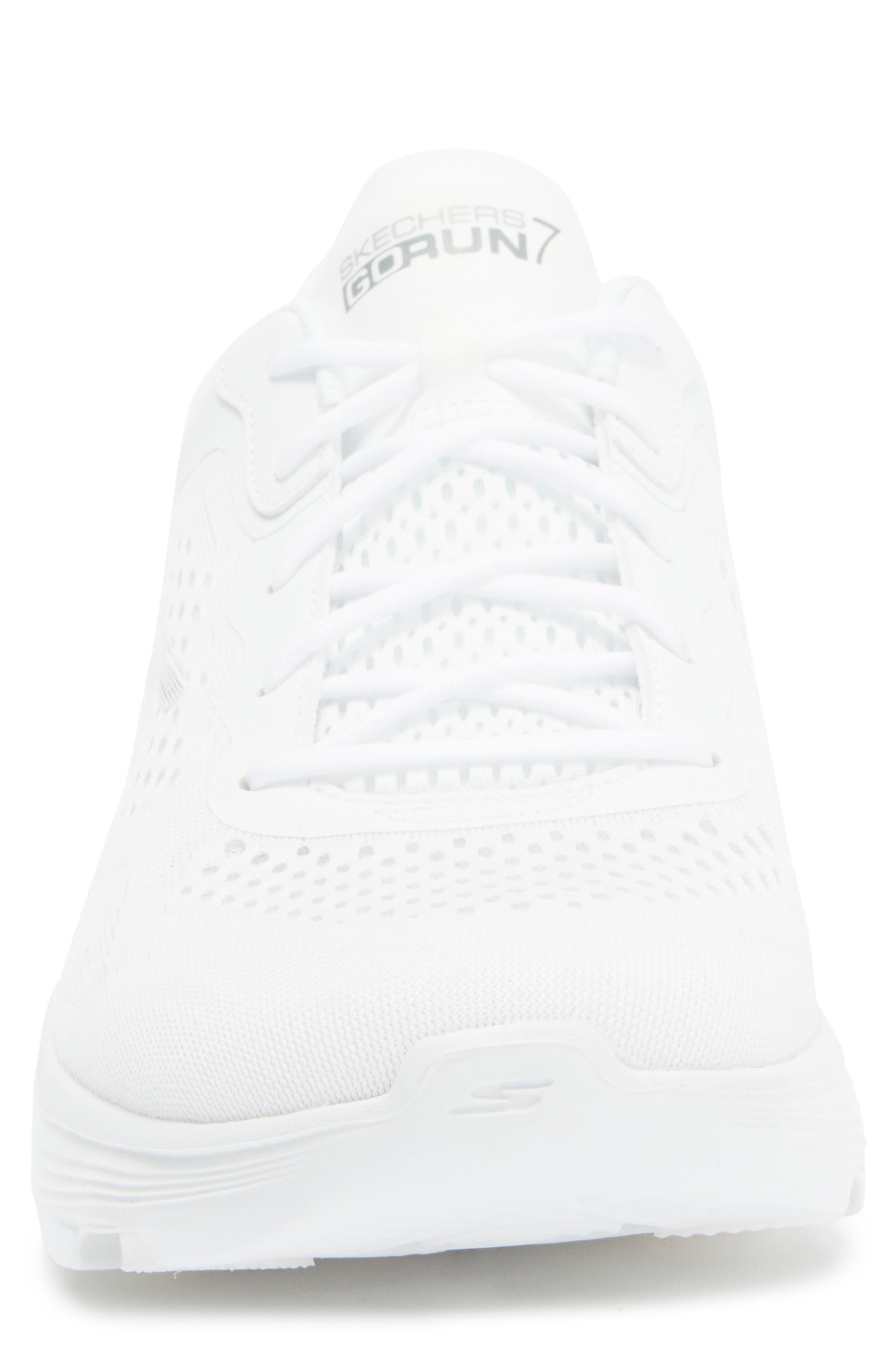 SKECHERS Go Run 7.0 Sneaker, Alternate, color, 