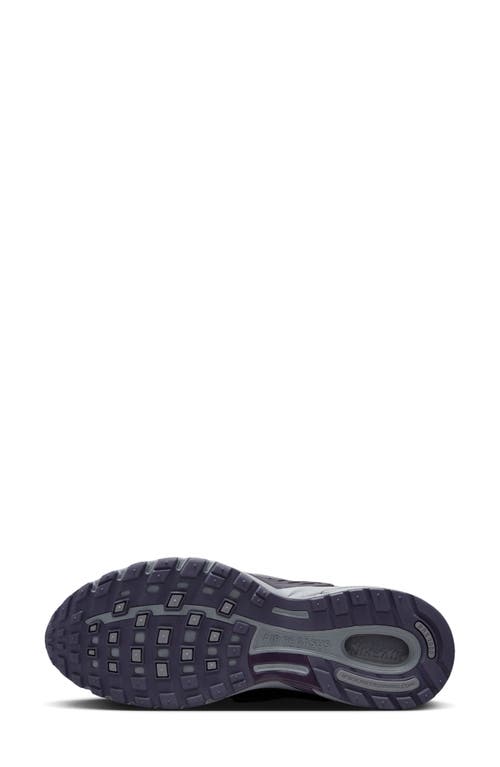 Nike Air Pegasus Wave Sneaker