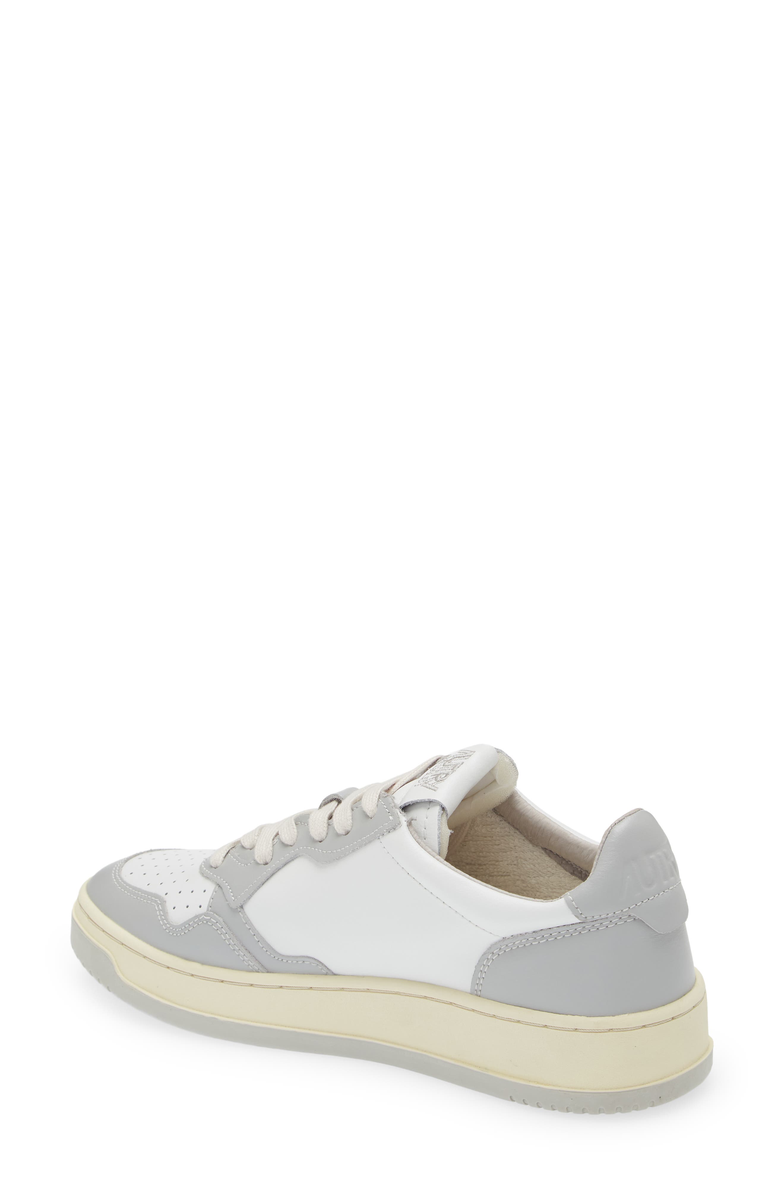 Medalist Low Sneaker, Alternate, color, WHITE/ VAPOR