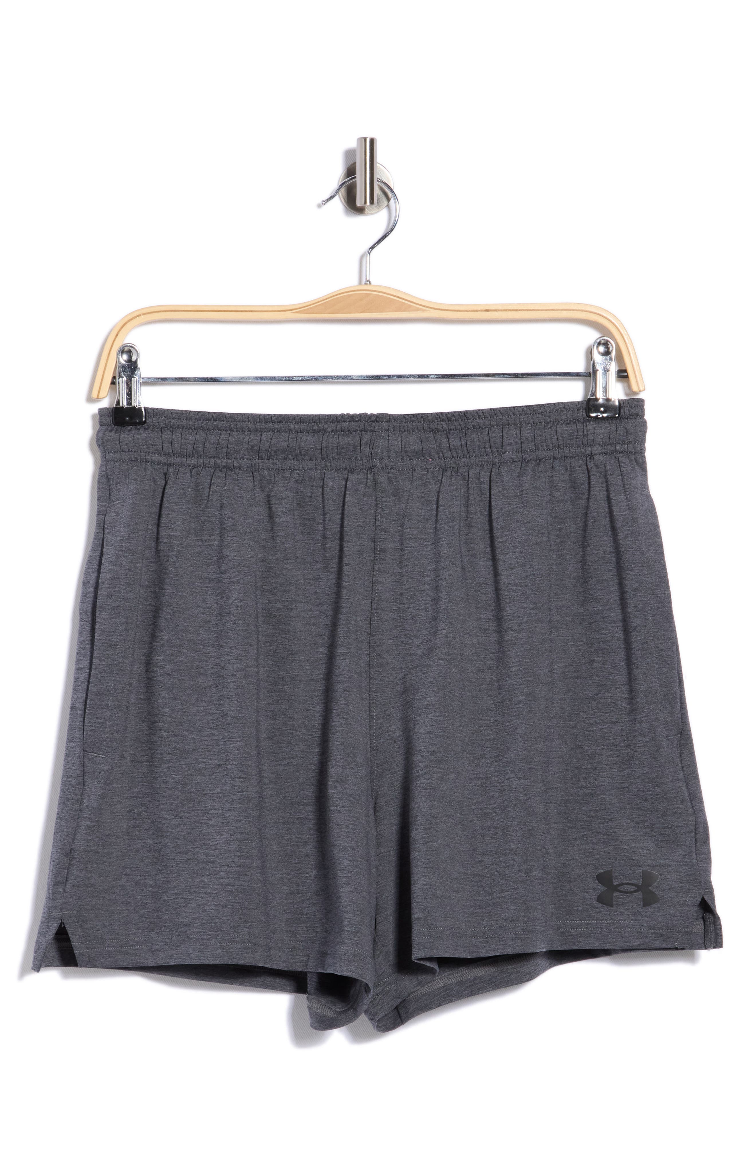 selected 001 BLACK