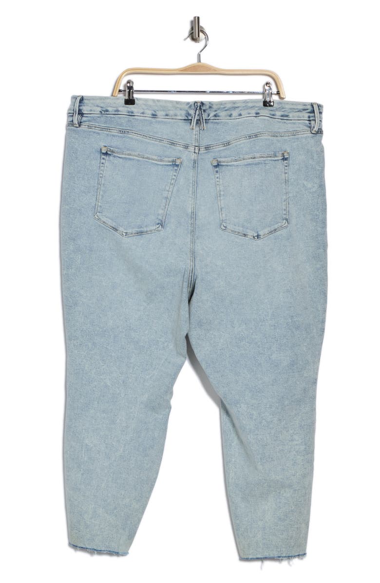 Good American Light Compression Raw Hem Crop Jeans, Alternate, color, Denim